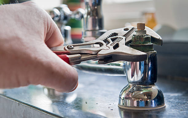 Best Water damage mitigation services  in Oak Bluffs, MA